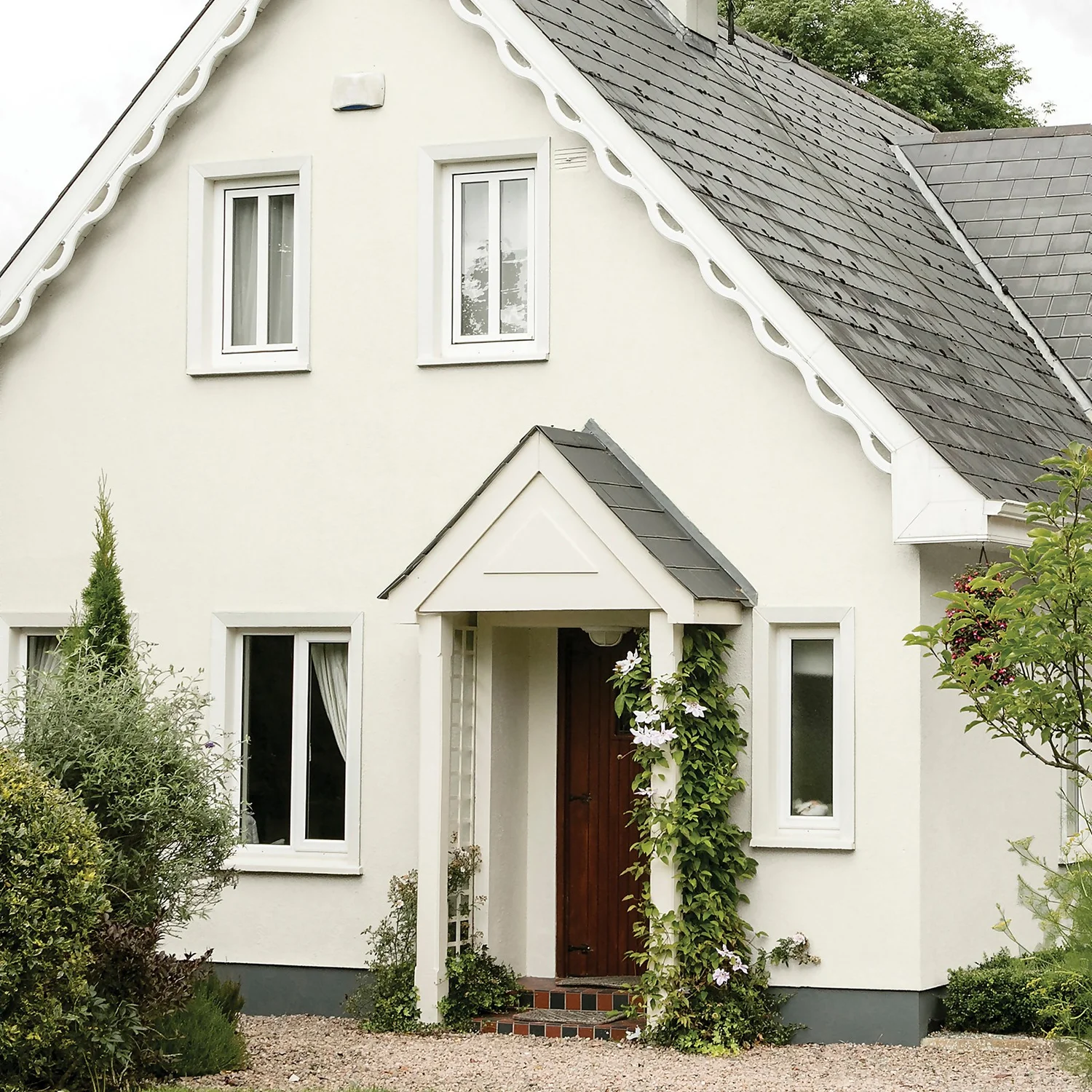 Sandtex Ultra Smooth Masonry Paint - Cotton Belt - 150ml 4 Sandtex Ultra Smooth Masonry Paint - Cotton Belt - 150ml - Image 2