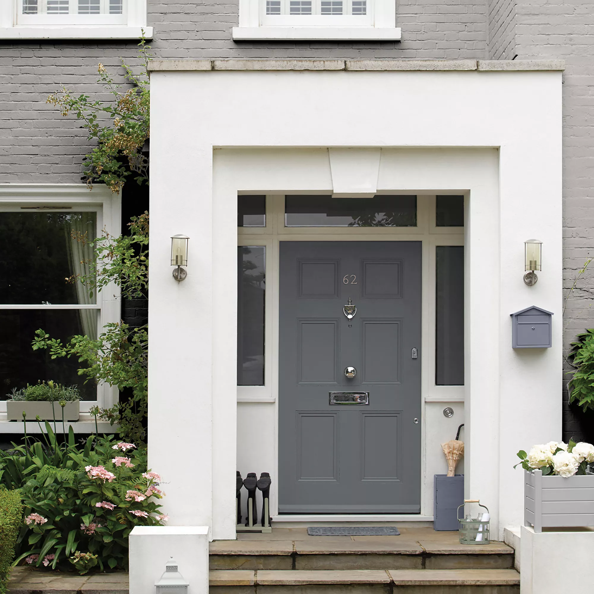 Sandtex Ultra Smooth Plymouth Grey Masonry Paint, 10L 11 Sandtex Ultra Smooth Plymouth Grey Masonry Paint, 10L - Image 9